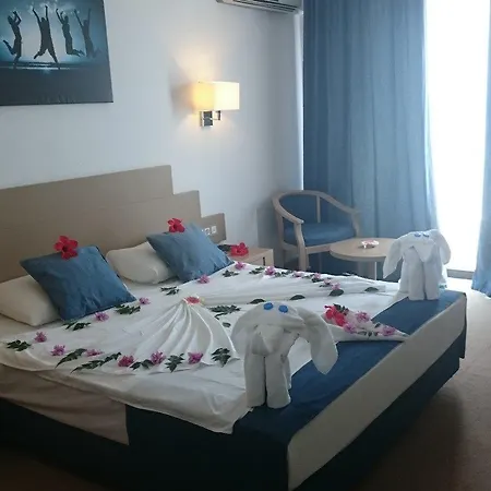 Fun And Sun Club Saphire 3*